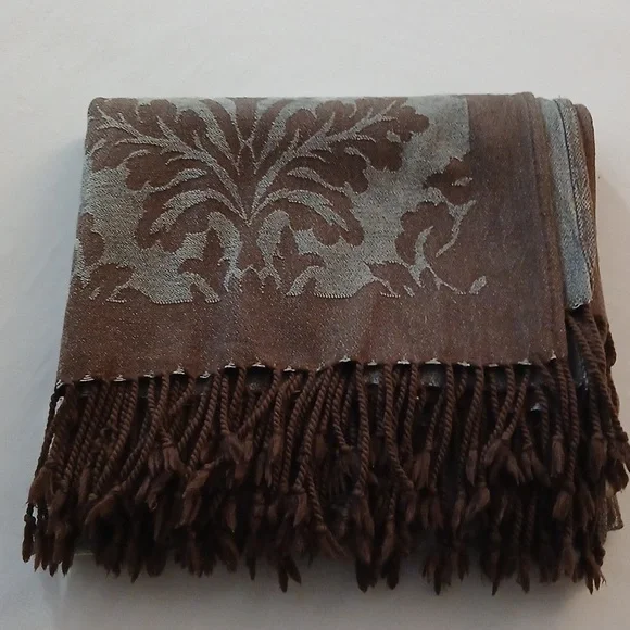 Restoration Hardware Throw - Picture 2 of 10